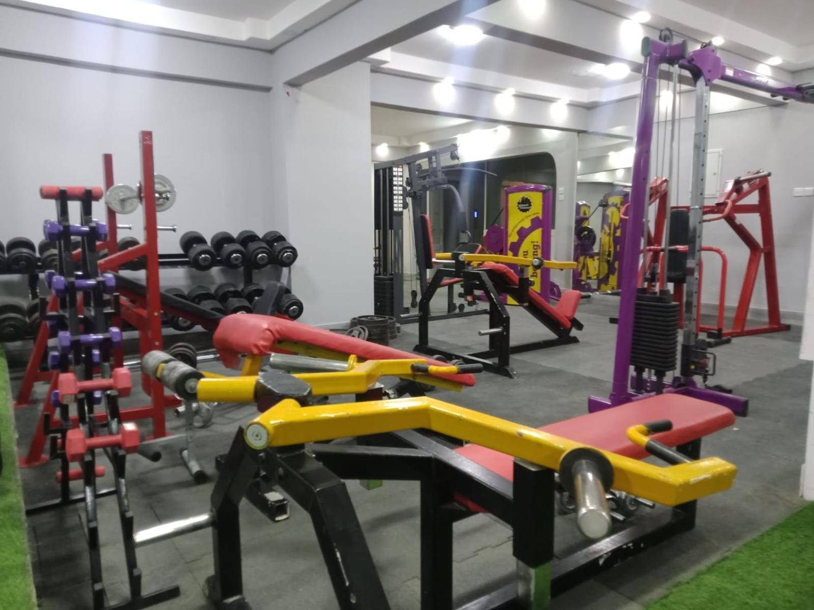 Al Hussam Hotel Apartments Rusayl Bagian luar foto