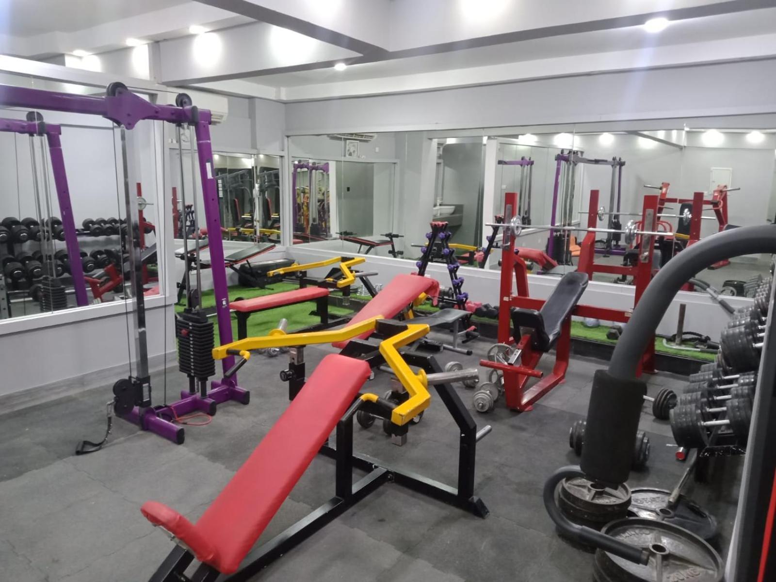 Al Hussam Hotel Apartments Rusayl Bagian luar foto