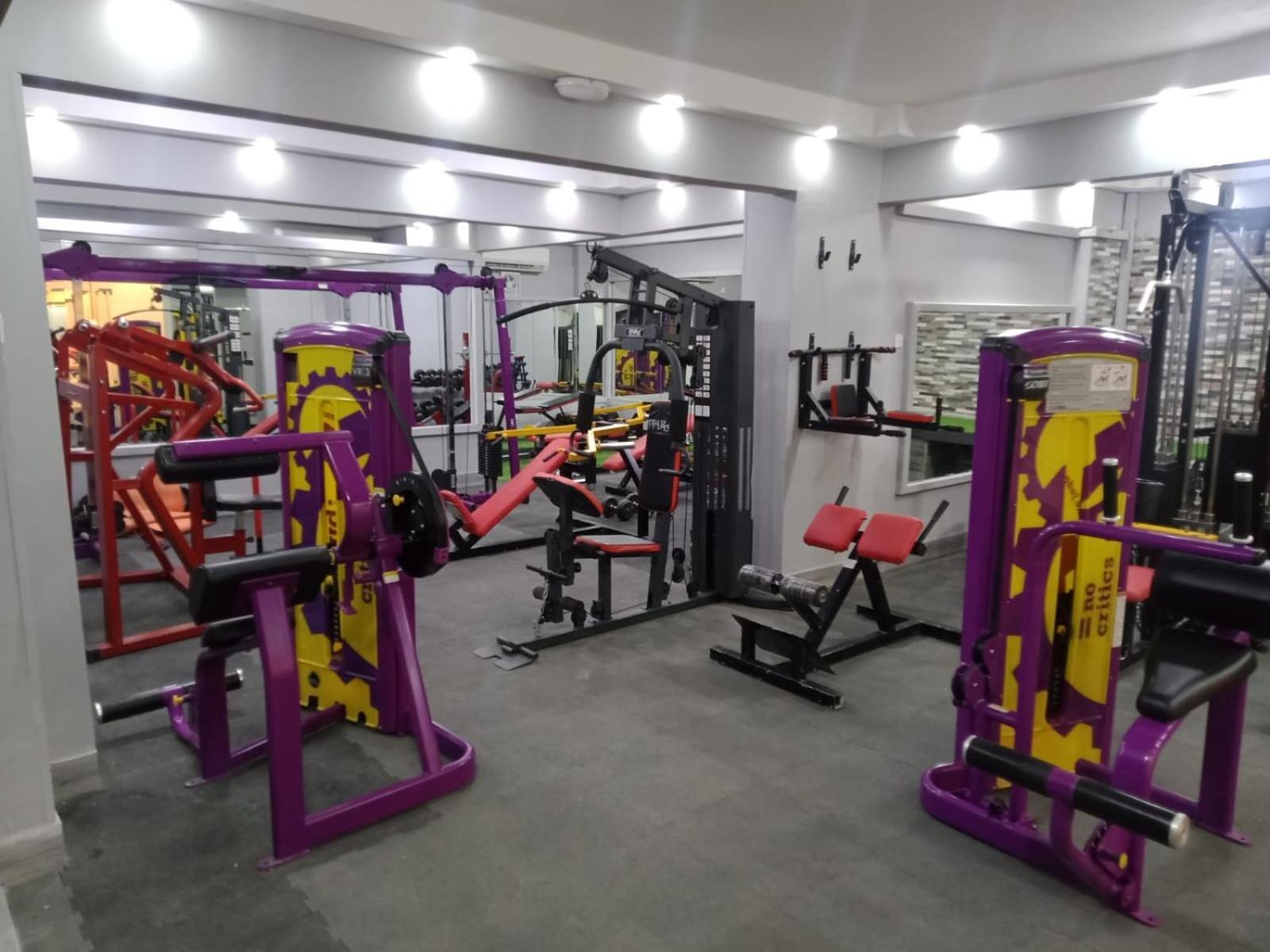 Al Hussam Hotel Apartments Rusayl Bagian luar foto